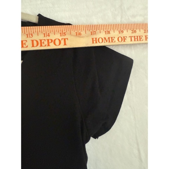 DISTURBIA Black Choker Neck V Neck Crop‎ Top T Shirt Women's Size L - Picture 9 of 12